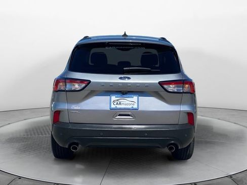 Used 2021 Ford Escape SEL w/ Technology Package FWD image 4