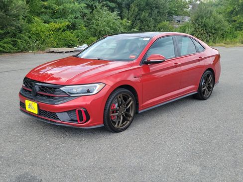 Used 2022 Volkswagen Jetta GLI Autobahn FWD image 1