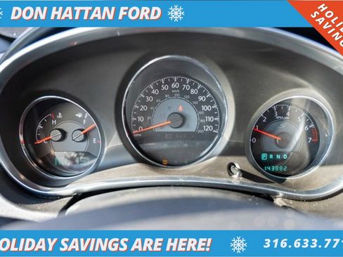 Used 2013 Chrysler 200 Limited image 7