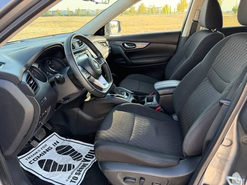 Used 2020 Nissan Rogue SV AWD/4WD image 14