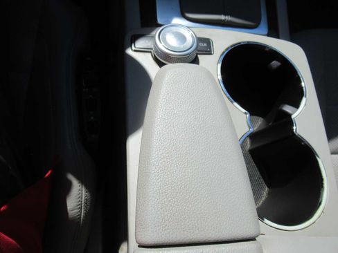 Used 2012 Mercedes-Benz E 350 Cabriolet image 23