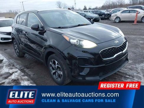 Used 2020 Kia Sportage LX image 1