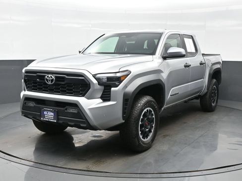 Used 2024 Toyota Tacoma TRD Off-Road AWD/4WD image 1