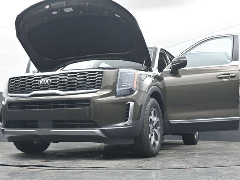Used 2021 Kia Telluride EX image 39