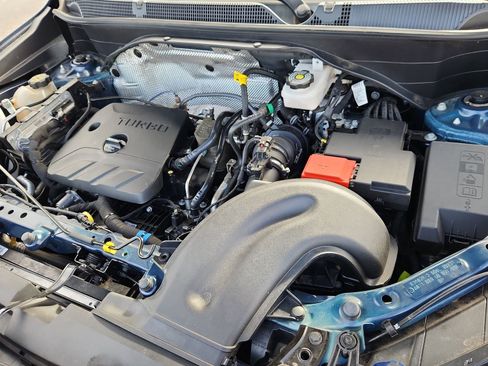 Used 2023 Buick Encore GX Select image 17