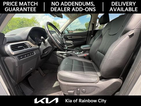 Used 2021 Kia Telluride EX w/ EX Premium Package AWD/4WD image 16