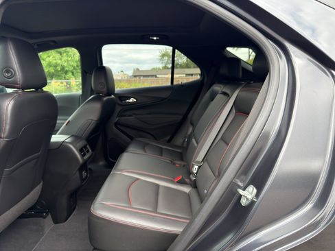 Used 2022 Chevrolet Equinox RS w/ RS Leather Package AWD/4WD image 16