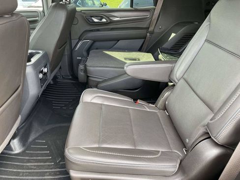Used 2021 GMC Yukon Denali w/ Denali Premium Package AWD/4WD image 12