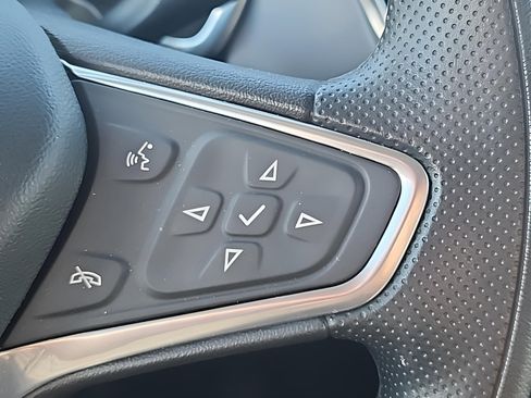 Used 2022 Chevrolet Equinox LS w/ LS Convenience Package image 15