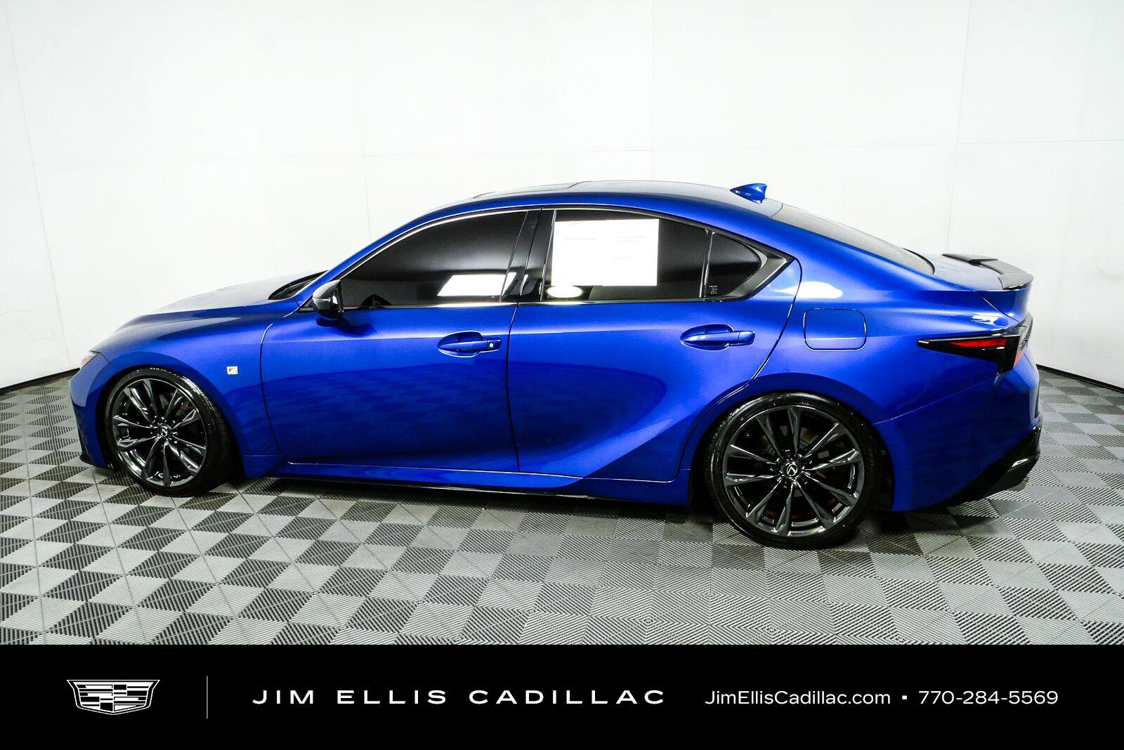 Used 2025 Lexus IS 350 F Sport RWD image 29