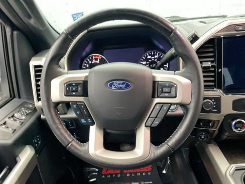 Used 2022 Ford F250 Lariat w/ Black Appearance Package AWD/4WD image 16