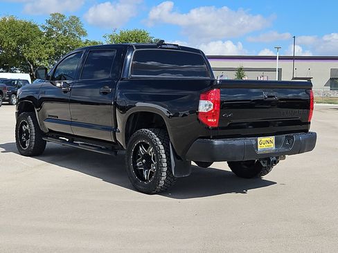 Used 2021 Toyota Tundra SR5 w/ SR5 Upgrade Package AWD/4WD image 5