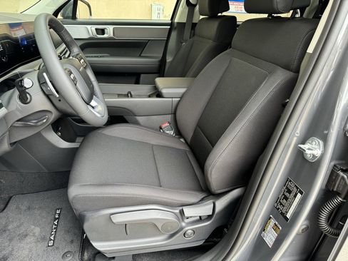 New 2025 Hyundai Santa Fe SE image 6