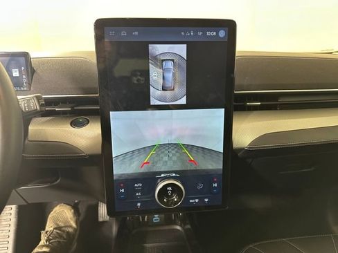 Used 2021 Ford Mustang Mach-E California Route 1 image 22