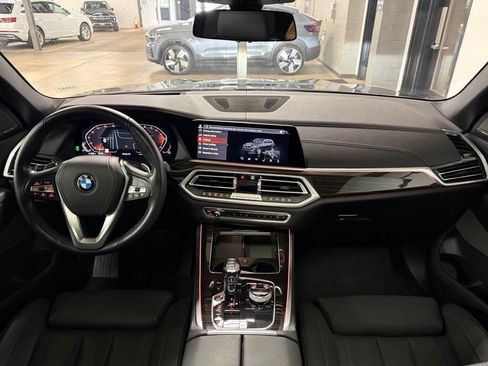 Used 2021 BMW X5 xDrive40i w/ Executive Package AWD/4WD image 8