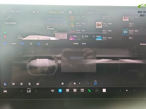 Used 2024 Tesla Cybertruck AWD Crew Cab image 49