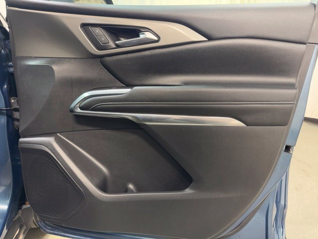 Used 2024 Chevrolet Traverse LT FWD image 47