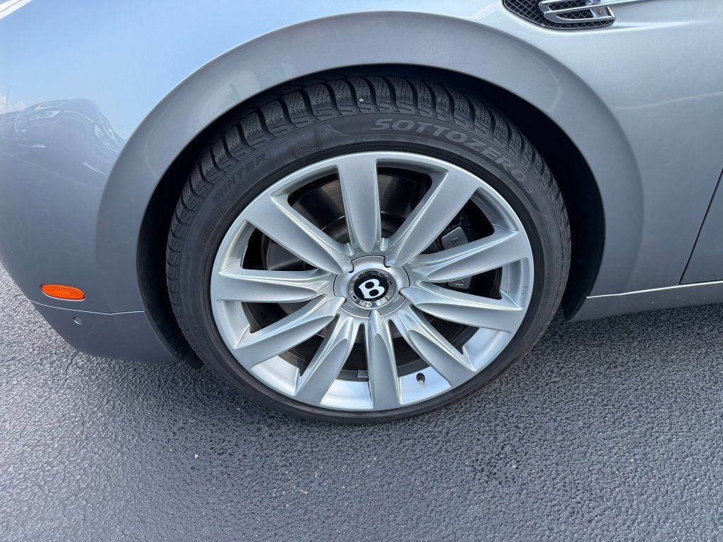 Used 2014 Bentley Flying Spur W12 AWD/4WD image 9