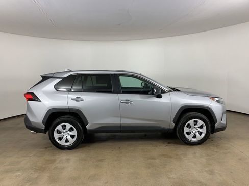 Used 2024 Toyota RAV4 LE image 7