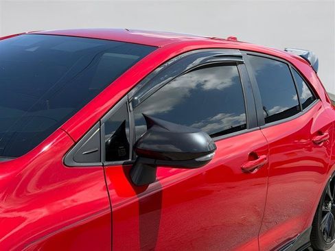 Used 2021 Toyota Corolla SE w/ Special Edition FWD image 7