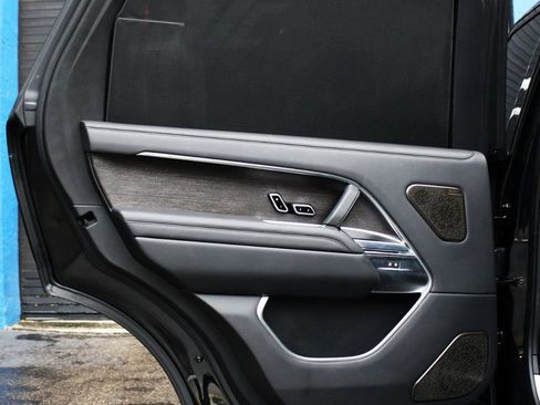 Used 2023 Land Rover Range Rover Long Wheelbase First Edition image 22