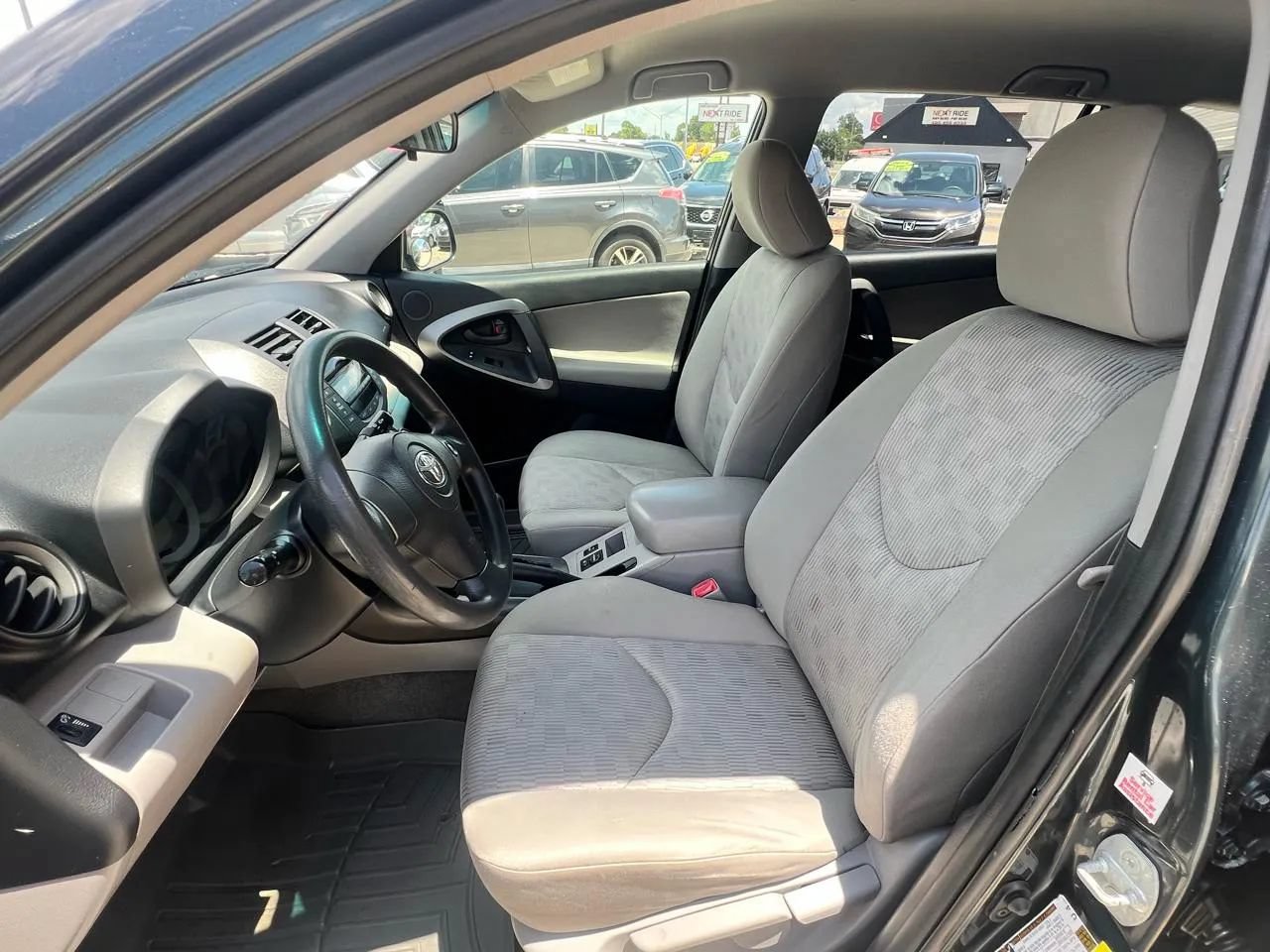 Used 2009 Toyota RAV4 2WD image 13