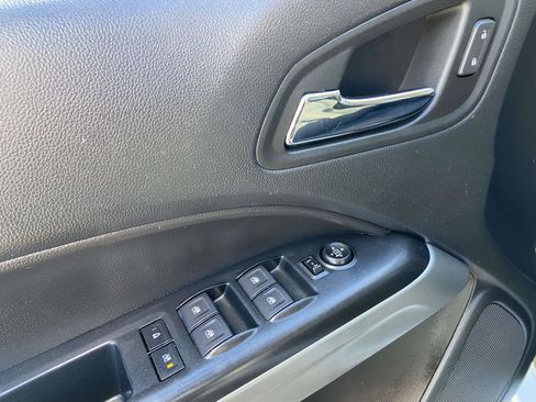 Used 2022 Chevrolet Colorado LT image 7