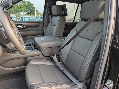 New 2026 GMC Yukon Denali RWD image 19