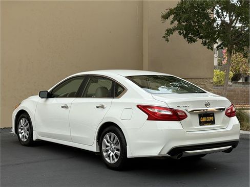 Used 2017 Nissan Altima 2.5 S w/ Power Driver Seat Package FWD image 6