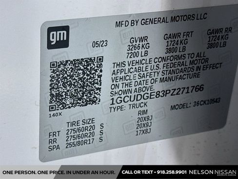 Used 2023 Chevrolet Silverado 1500 LTZ w/ Z71 Off-Road Package AWD/4WD image 32