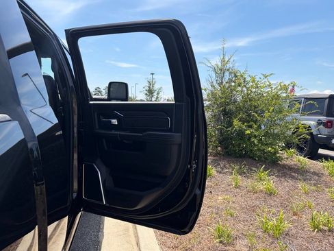 Used 2025 RAM 2500 Laramie w/ Towing Technology Group AWD/4WD image 58