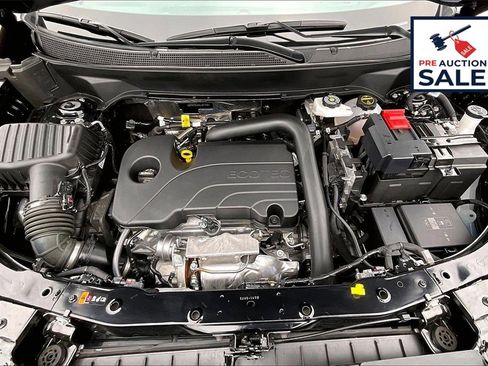 Used 2025 Chevrolet Equinox LT image 10