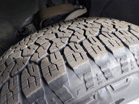 Used 2023 GMC Sierra 1500 SLT w/ SLT Premium Plus Package image 12