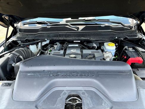 Used 2021 RAM 2500 Big Horn w/ Level 1 Equipment Group AWD/4WD image 28