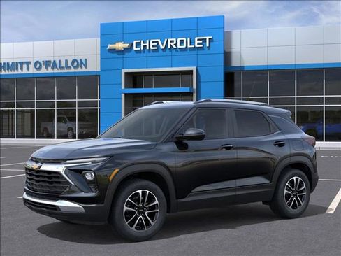 New 2026 Chevrolet TrailBlazer LT w/ LT Cold Weather Package image 2