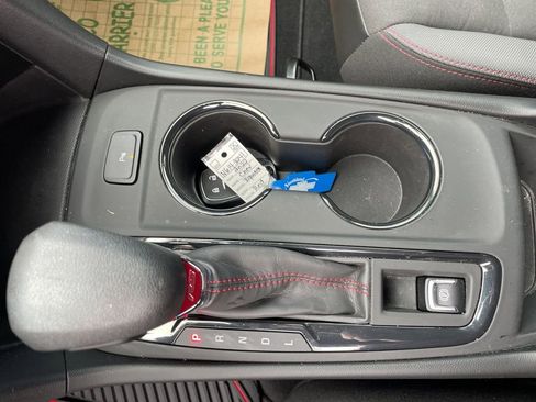 Used 2022 Chevrolet Equinox RS image 21