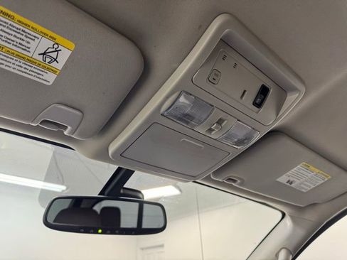 Used 2018 Nissan Titan Platinum Reserve AWD/4WD image 26