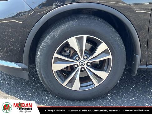 Used 2020 Nissan Murano SV AWD/4WD image 9