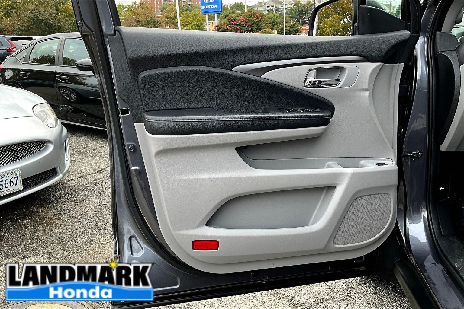 Used 2016 Honda Pilot EX-L image 18
