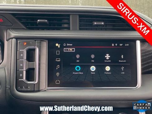 Used 2024 GMC Yukon XL Denali AWD/4WD image 33