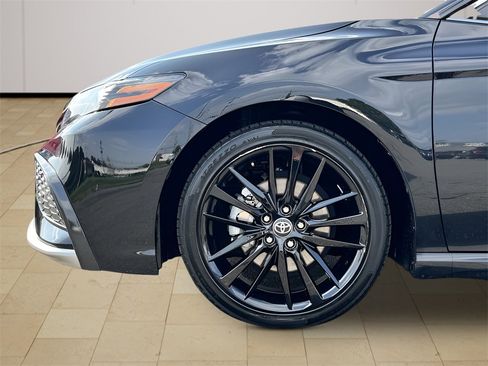Used 2023 Toyota Camry XSE image 38