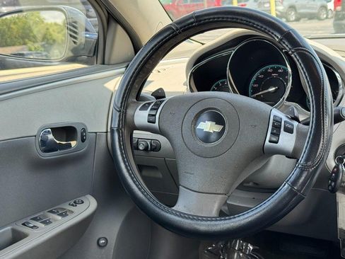 Used 2010 Chevrolet Malibu LT w/ Power Convenience Package FWD image 12