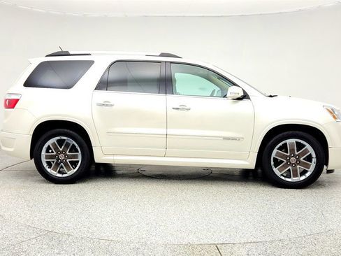 Used 2012 GMC Acadia Denali image 4
