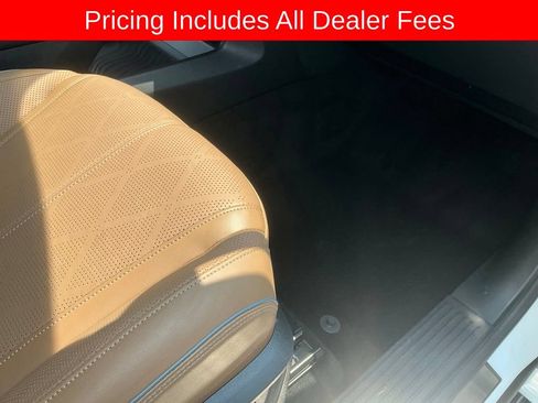 Used 2025 INFINITI QX80 Sensory AWD/4WD image 22