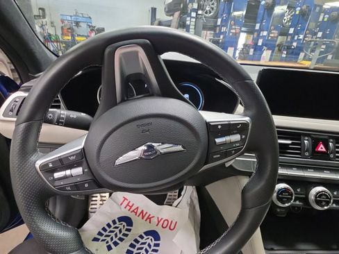 Used 2023 Genesis G70 3.3T w/ Sport Prestige Package image 8