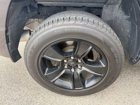 Used 2022 RAM 1500 Lone Star RWD image 3
