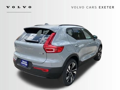 New 2026 Volvo XC40 B5 Plus w/ Climate Package AWD/4WD image 7