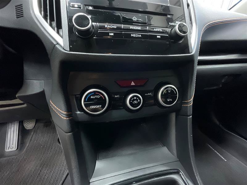 Used 2022 Subaru Crosstrek 2.0i Premium AWD/4WD image 16