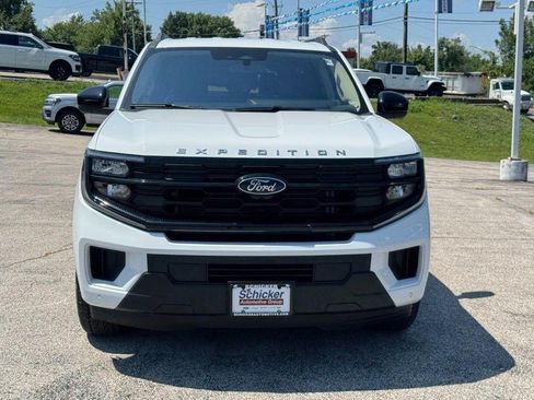 Used 2025 Ford Expedition Max Active RWD image 9
