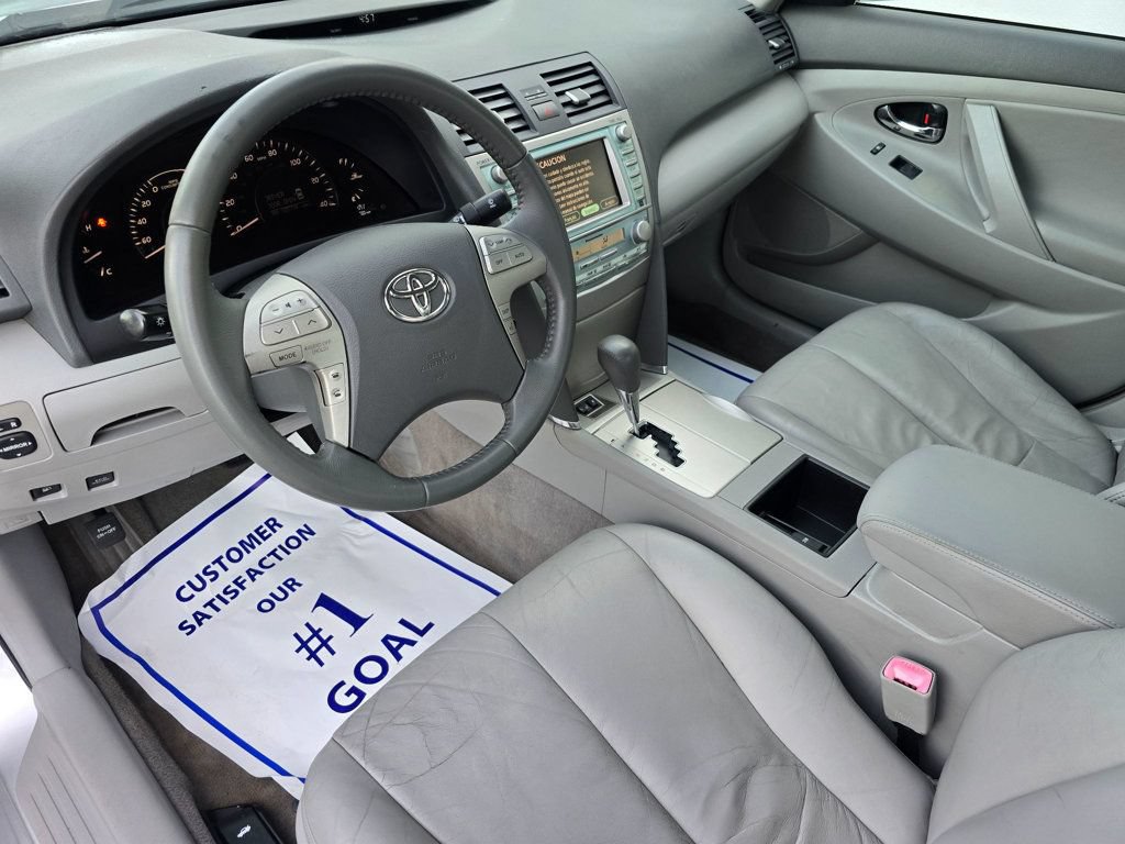 Used 2007 Toyota Camry Hybrid w/ Leather Pkg FWD image 10